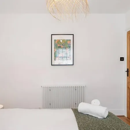 Stylish & Modern Home, Newquay W/parking Nyaraló