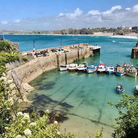 Stylish & Modern Home, Newquay W/parking New Quay